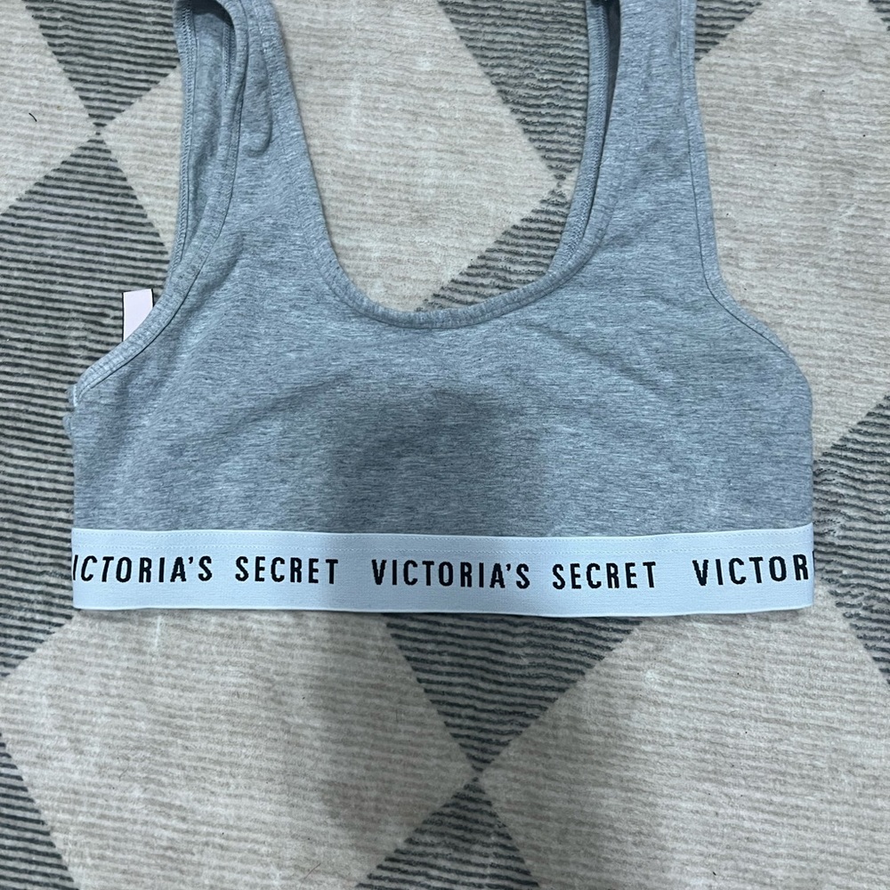 Victoria's Secret Heather Gray Sports Bra